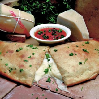 Traditional Cheese Calzone (Large)